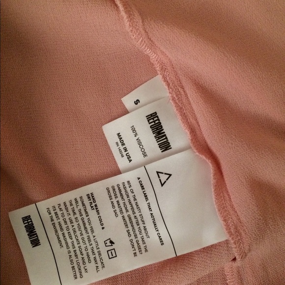 Reformation Sexy Chic Soft Pink Wrap-Dress - Picture 5 of 8